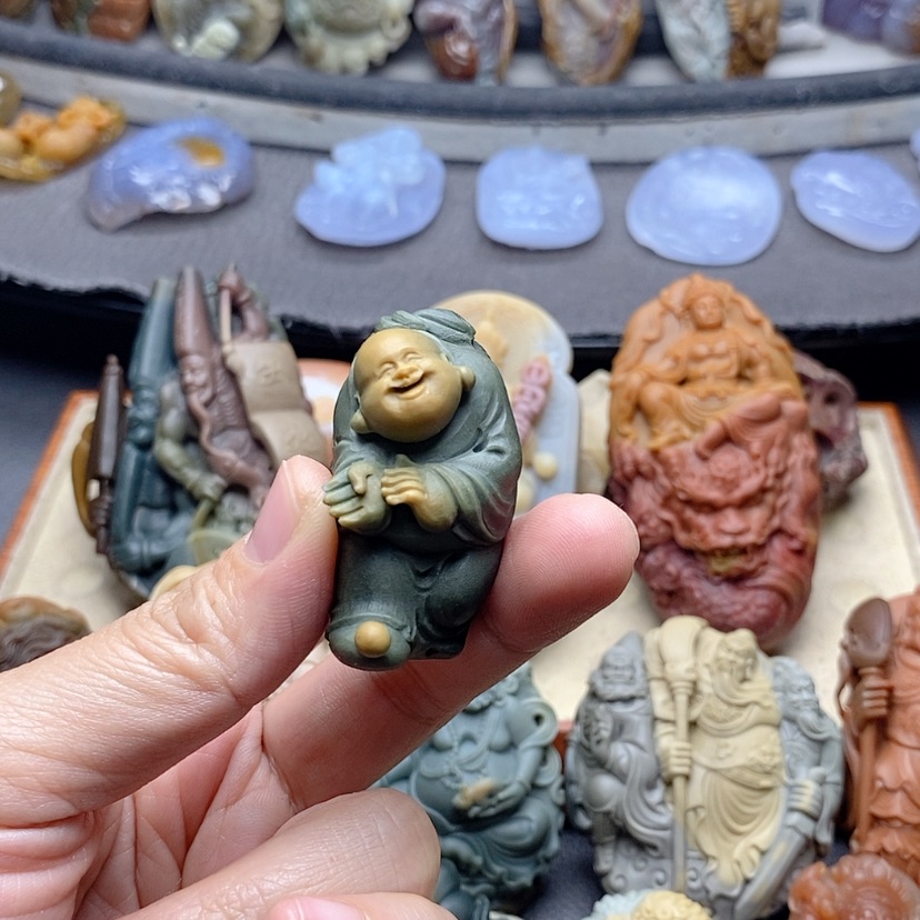 【闪购商品】定制石英质玉吊坠未镶嵌