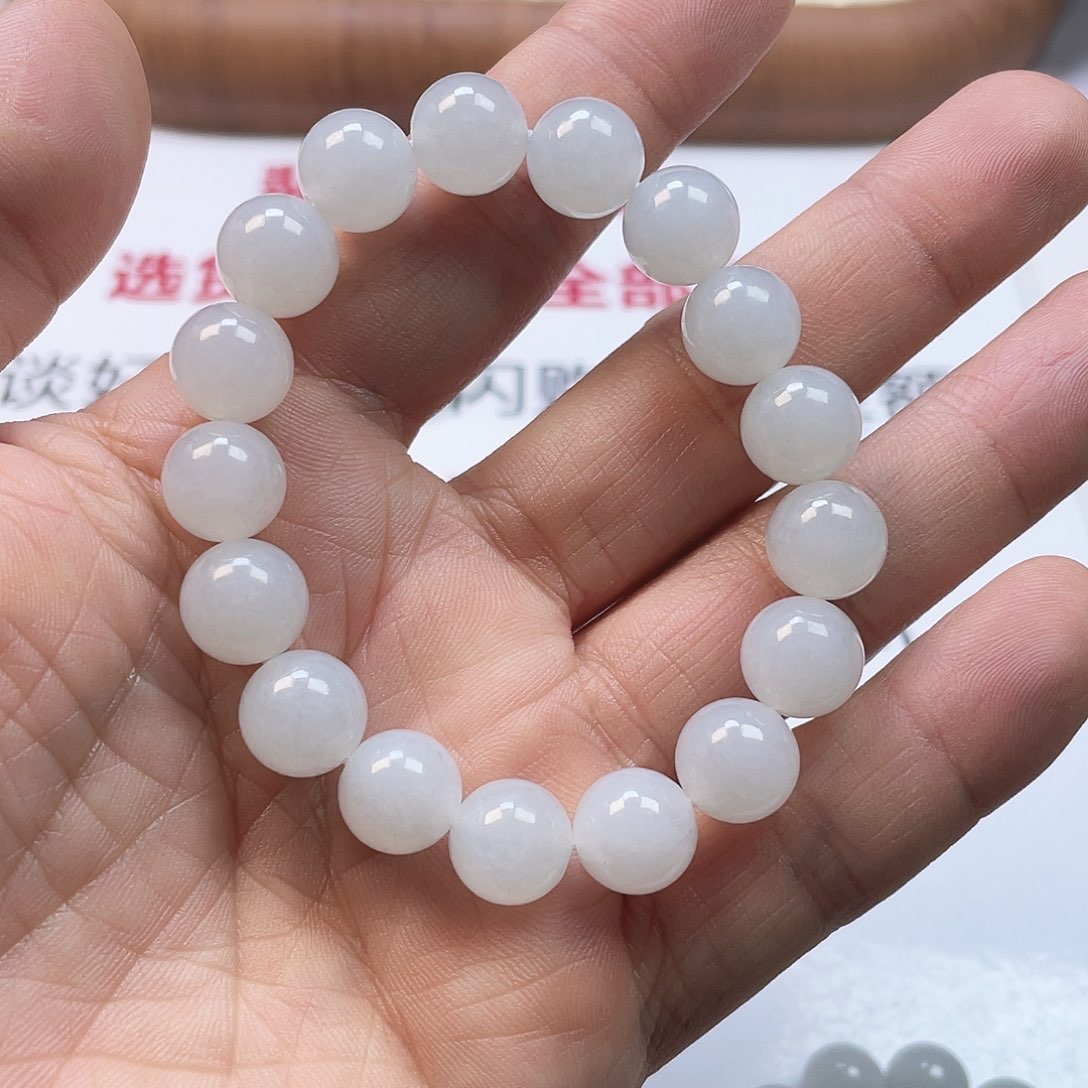 未镶嵌翡翠手串手串