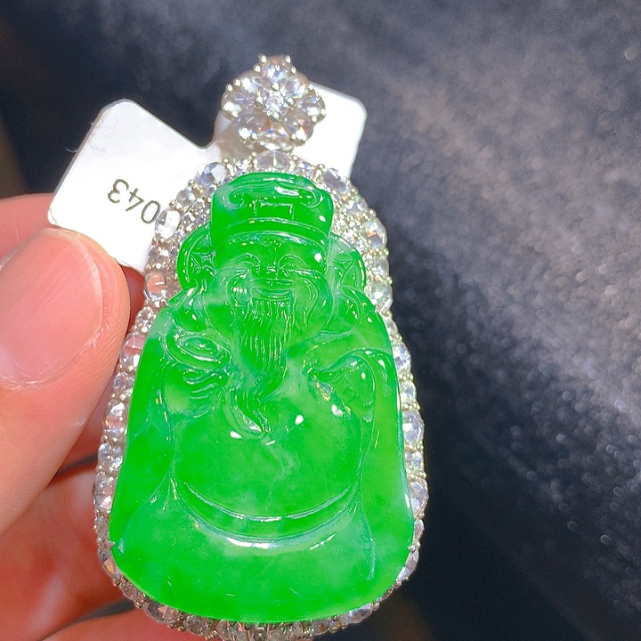 【闪购商品】翡翠颈饰银S925镶嵌翡翠 