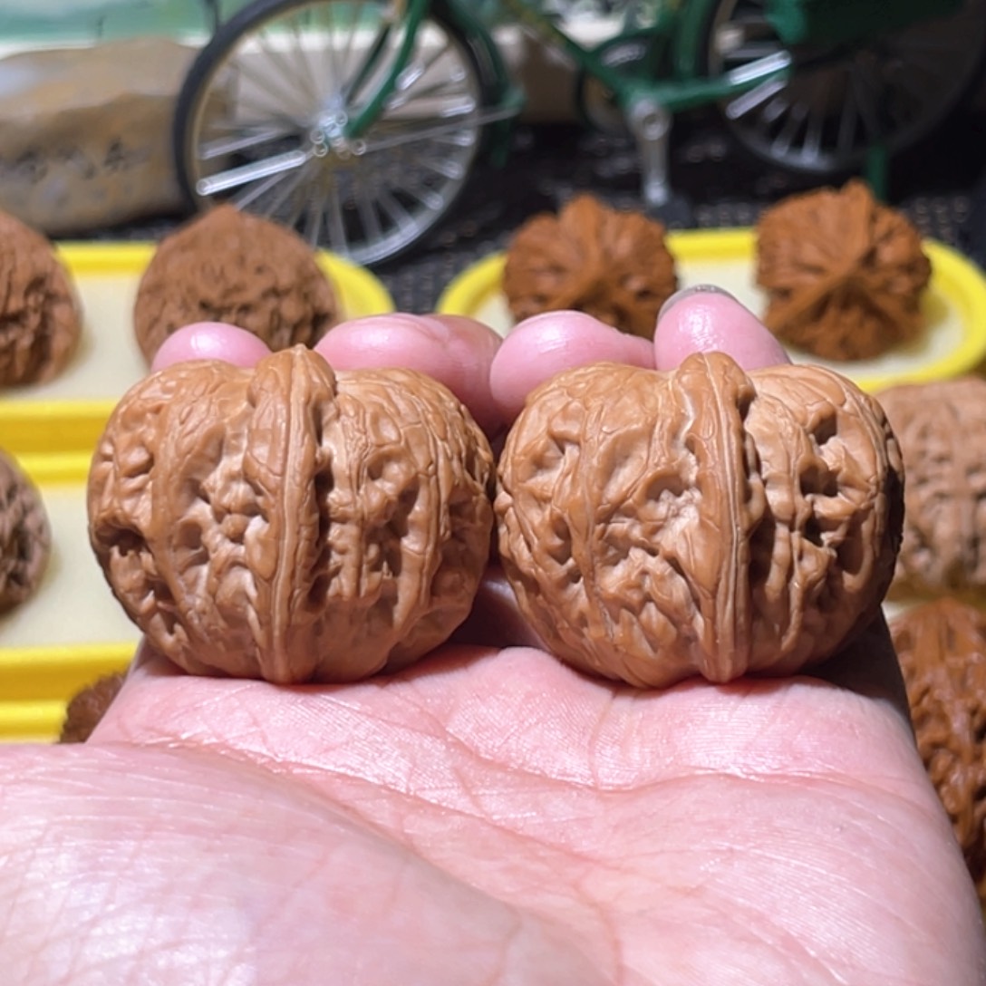 文玩核桃吊坠41全品元宝