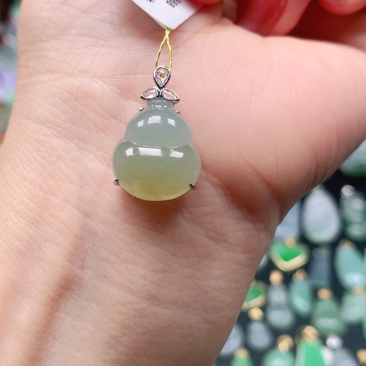 吊坠(不含链)18K金镶嵌翡翠