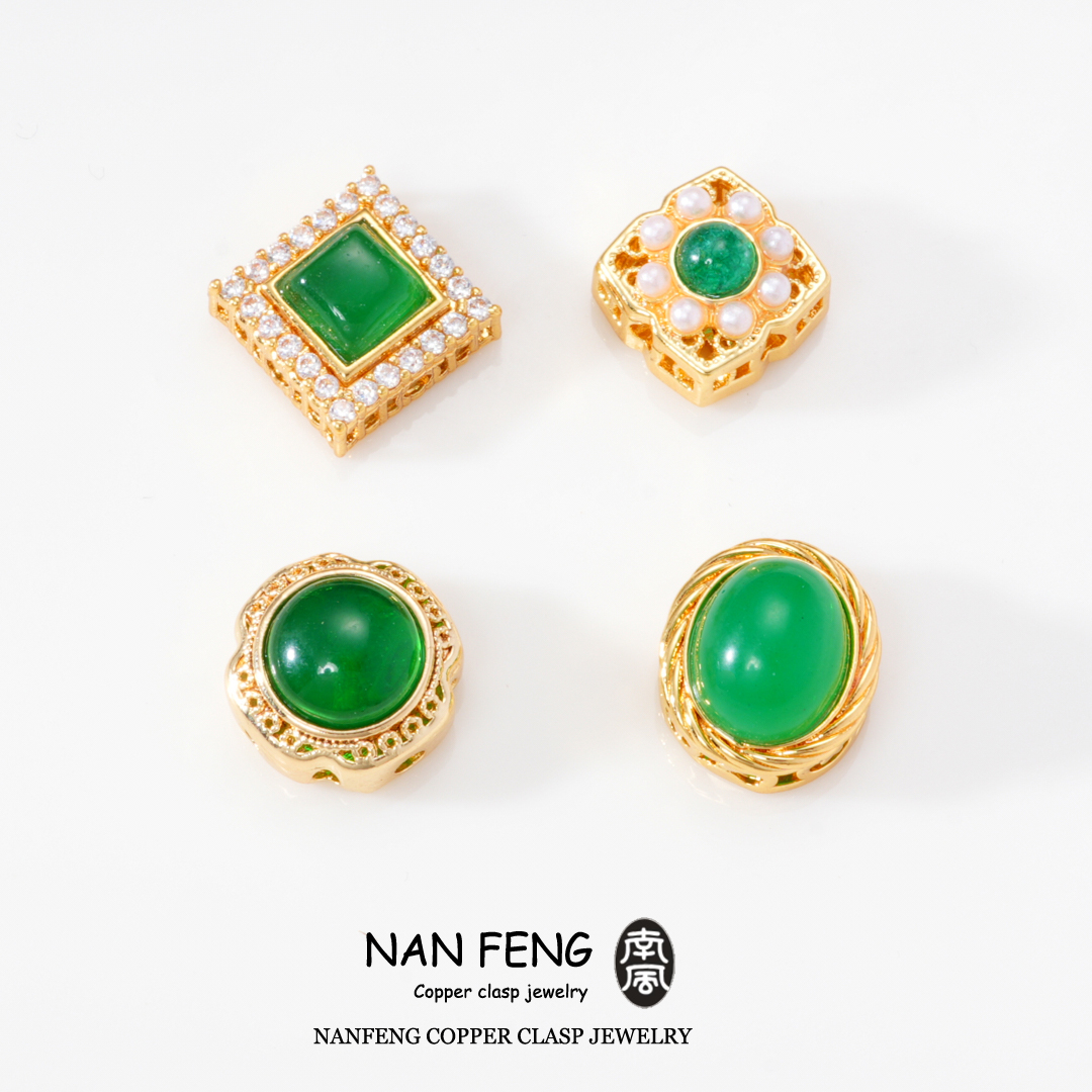 #530绿色隔珠搭配四叶草星球diy配件饰品