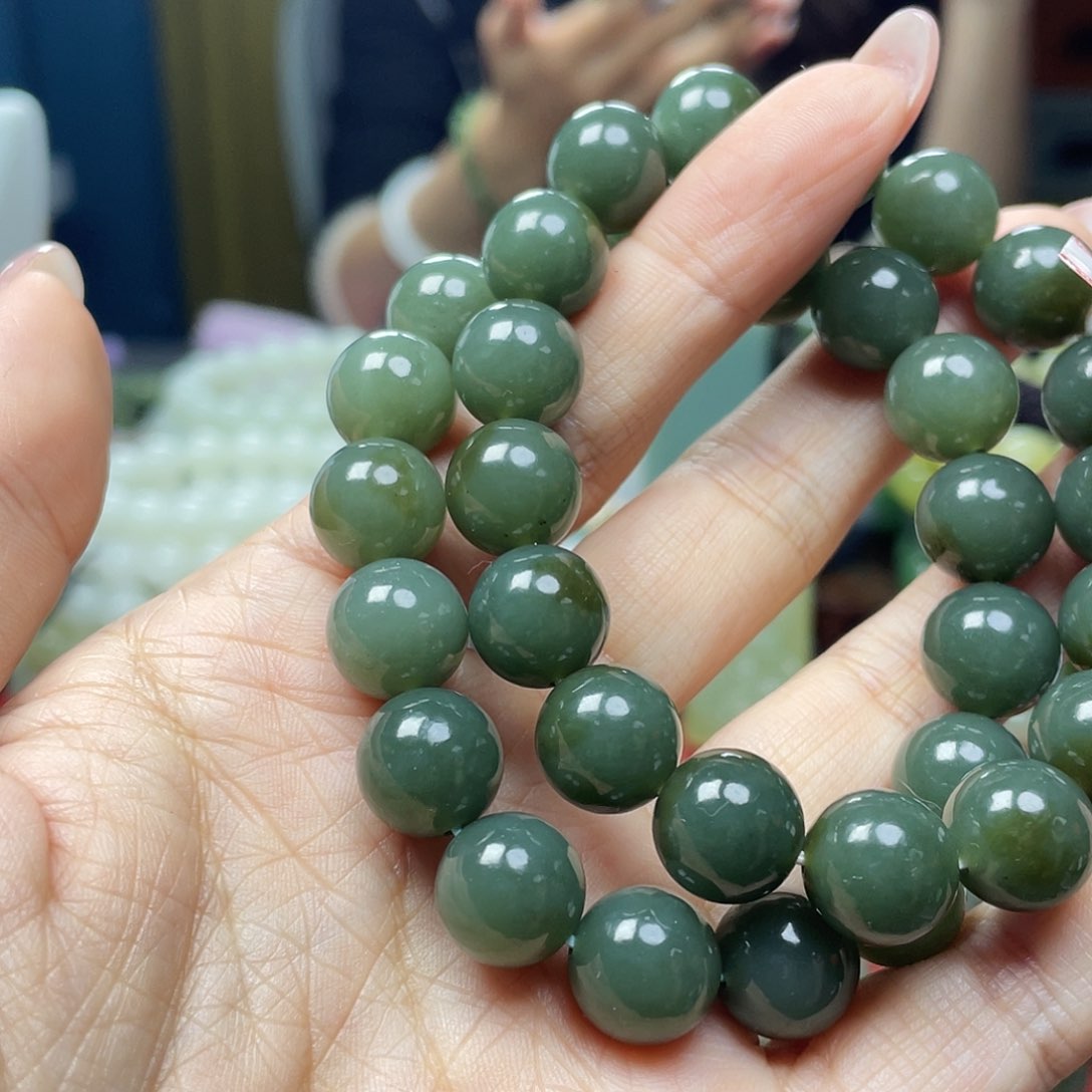 未镶嵌手链和田玉拍一发一，多样性发货