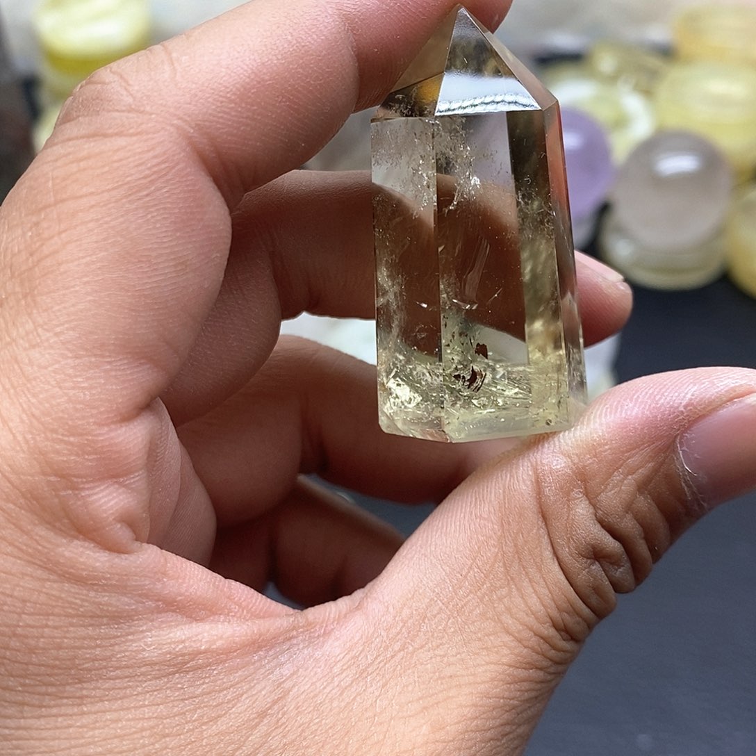 未镶嵌珠宝半成品水晶90水晶石