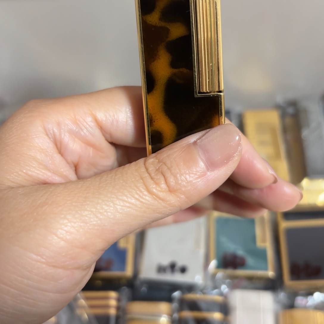 都登卡中古打火机