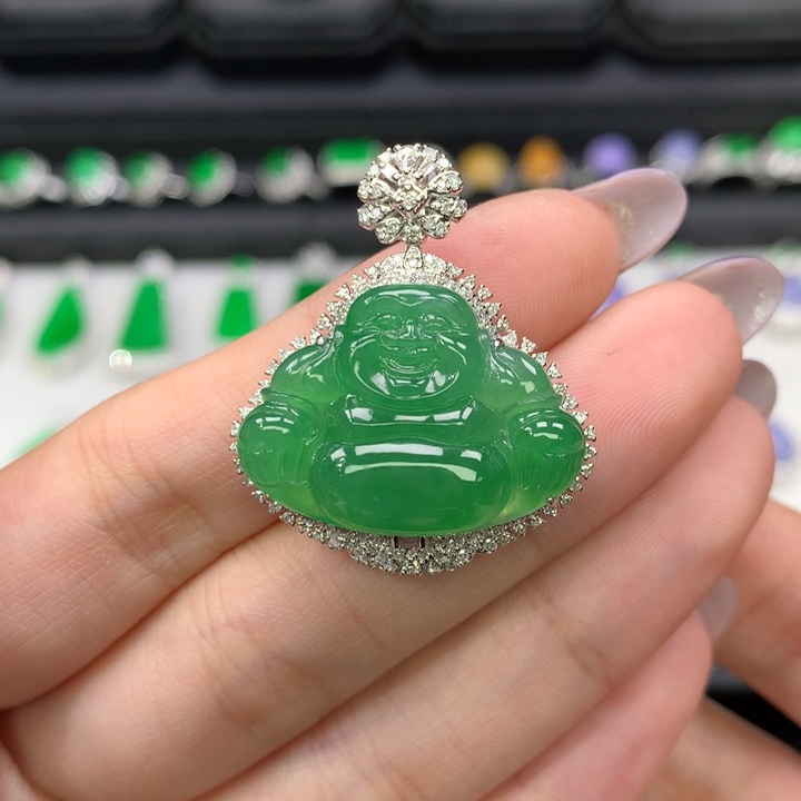 翡翠吊坠(不含链)18K金镶嵌