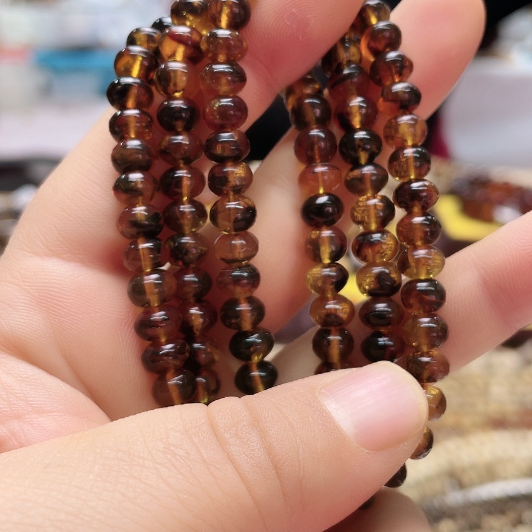 琥珀裸石未镶嵌自**素九