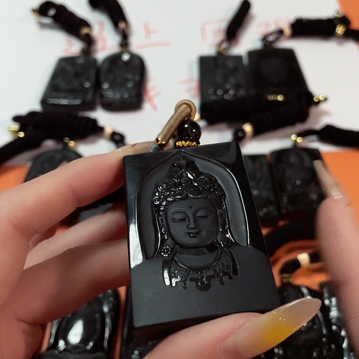 翡翠挂件未镶嵌大***友