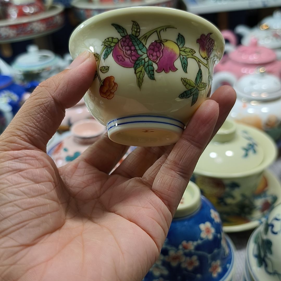 瓷摆件哈哈哈哈哈哈哈哈哈哈