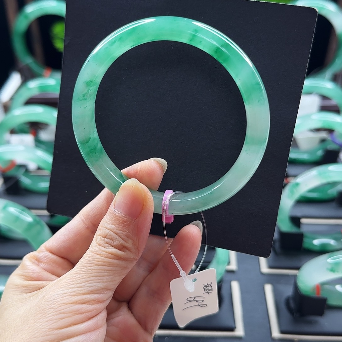 石英质玉手镯未镶嵌兰***店