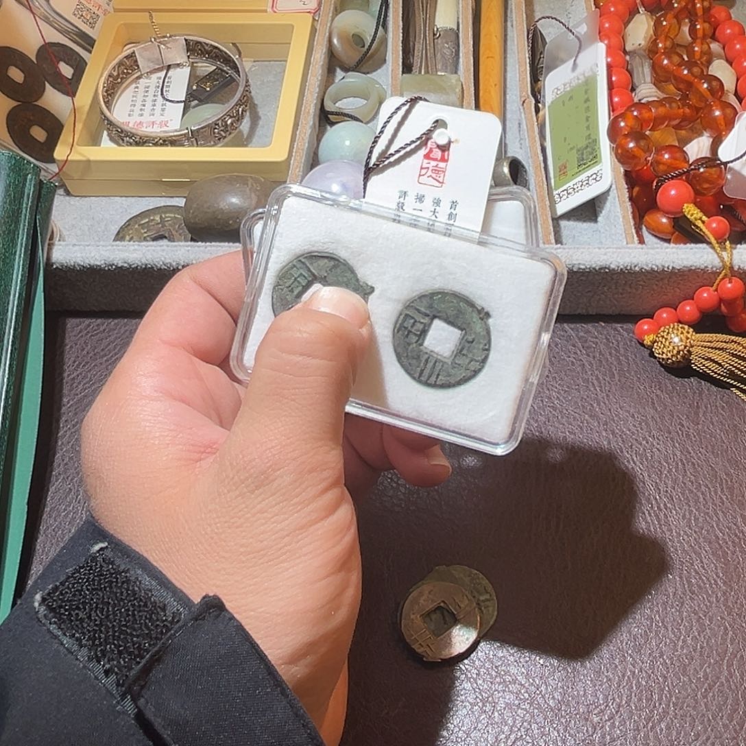 中***爸金一个很好的东西包真包老