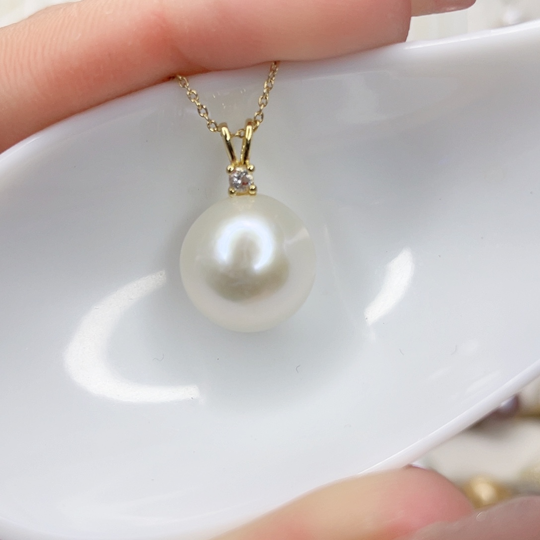 淡水珍珠吊坠(赠链)未镶嵌