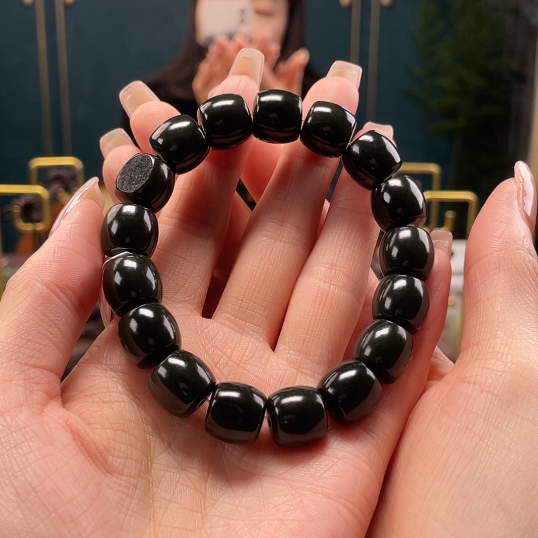 手串未镶嵌和田玉天*黑青卡12.13直切