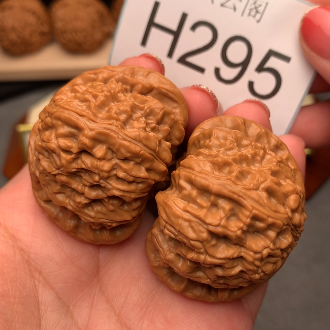 文玩核桃把件45+闷白