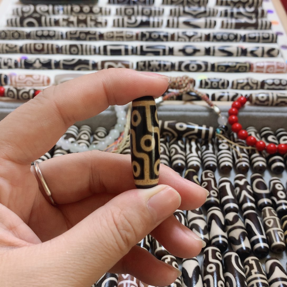 未镶嵌颈饰玛瑙/玉髓