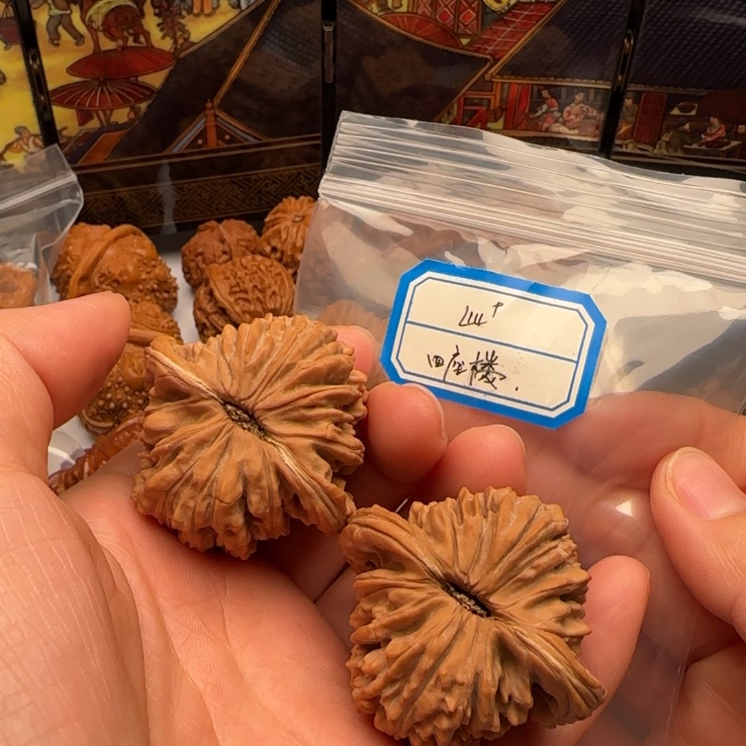 文玩核桃把件发发发