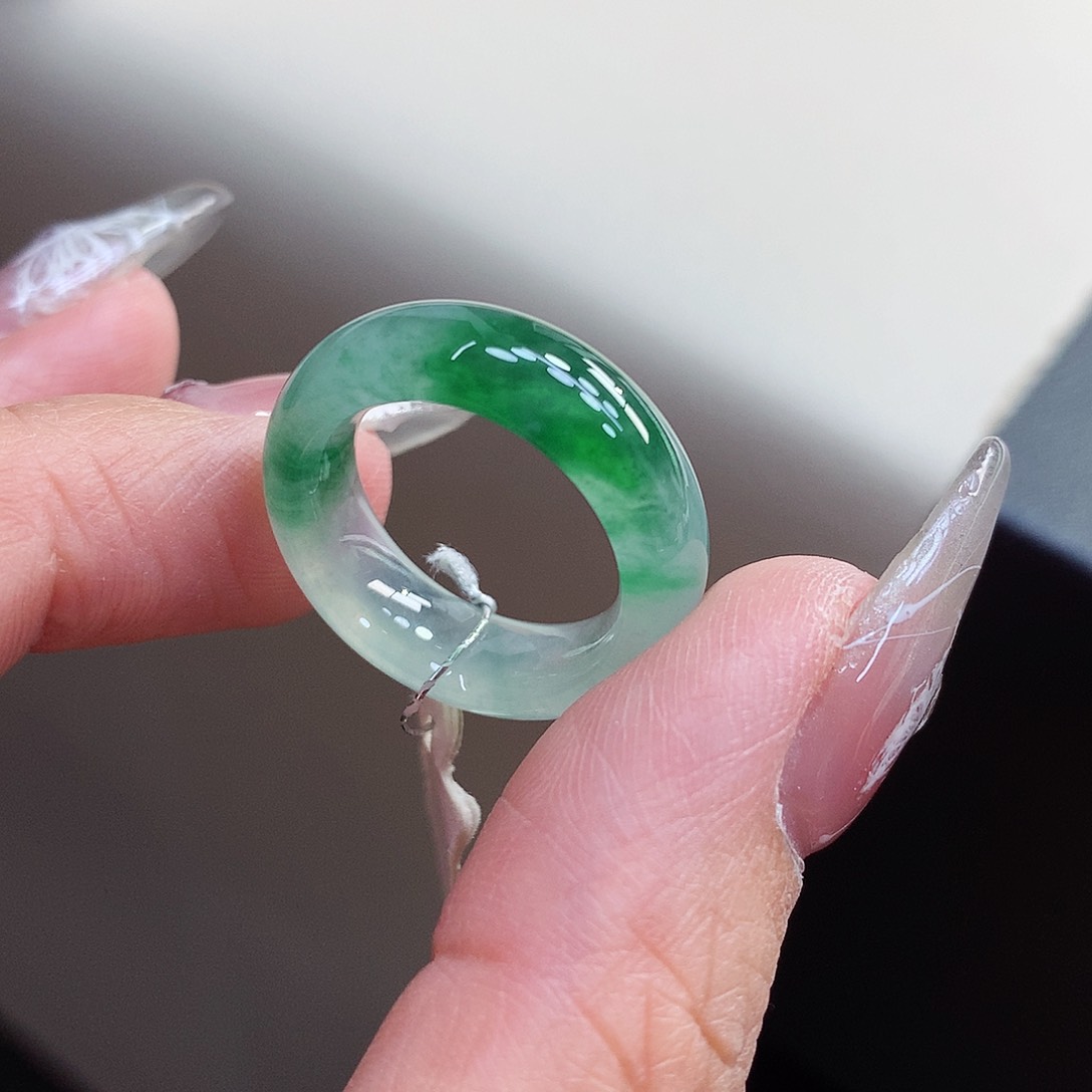 翡翠戒指未镶嵌14号