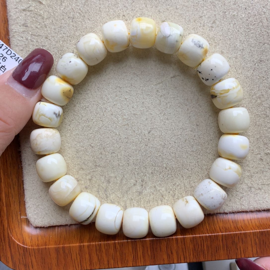 琥珀珠宝奇石未镶嵌18