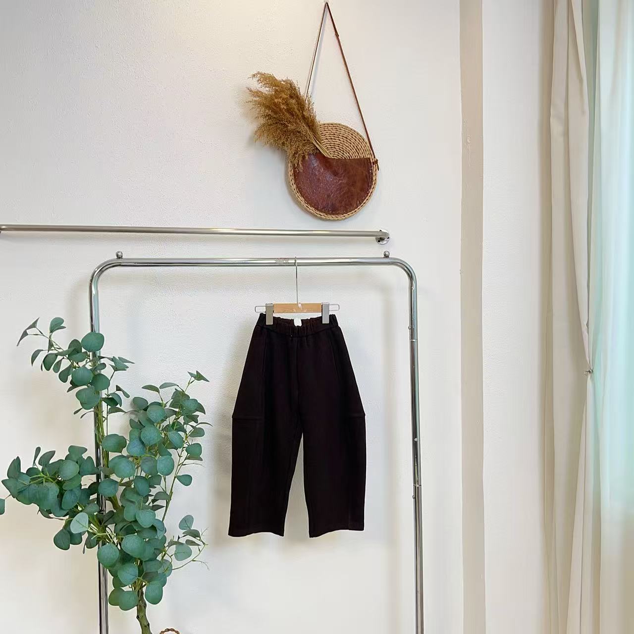 0063贝咖色休闲萝卜裤