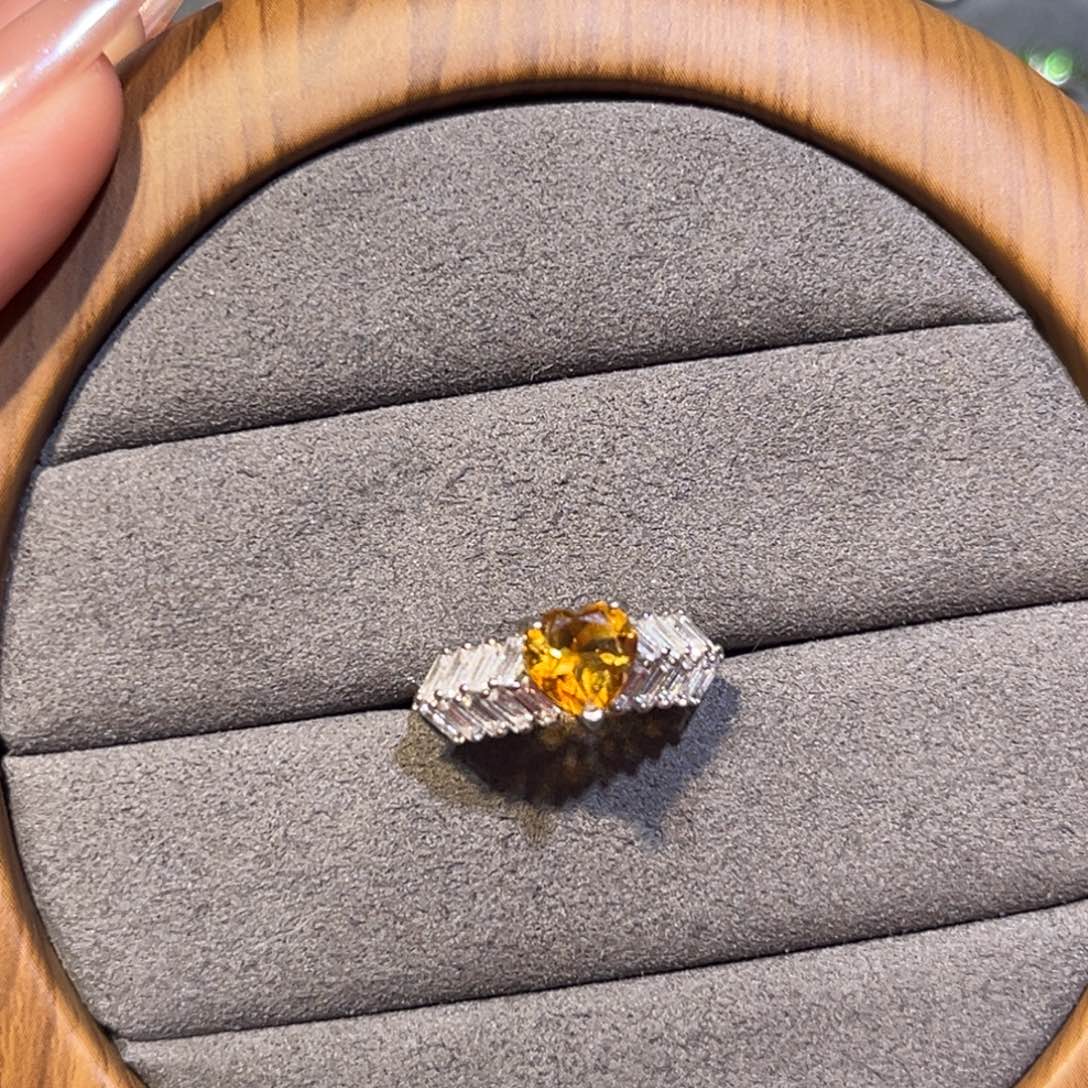 银S925镶嵌戒指水晶