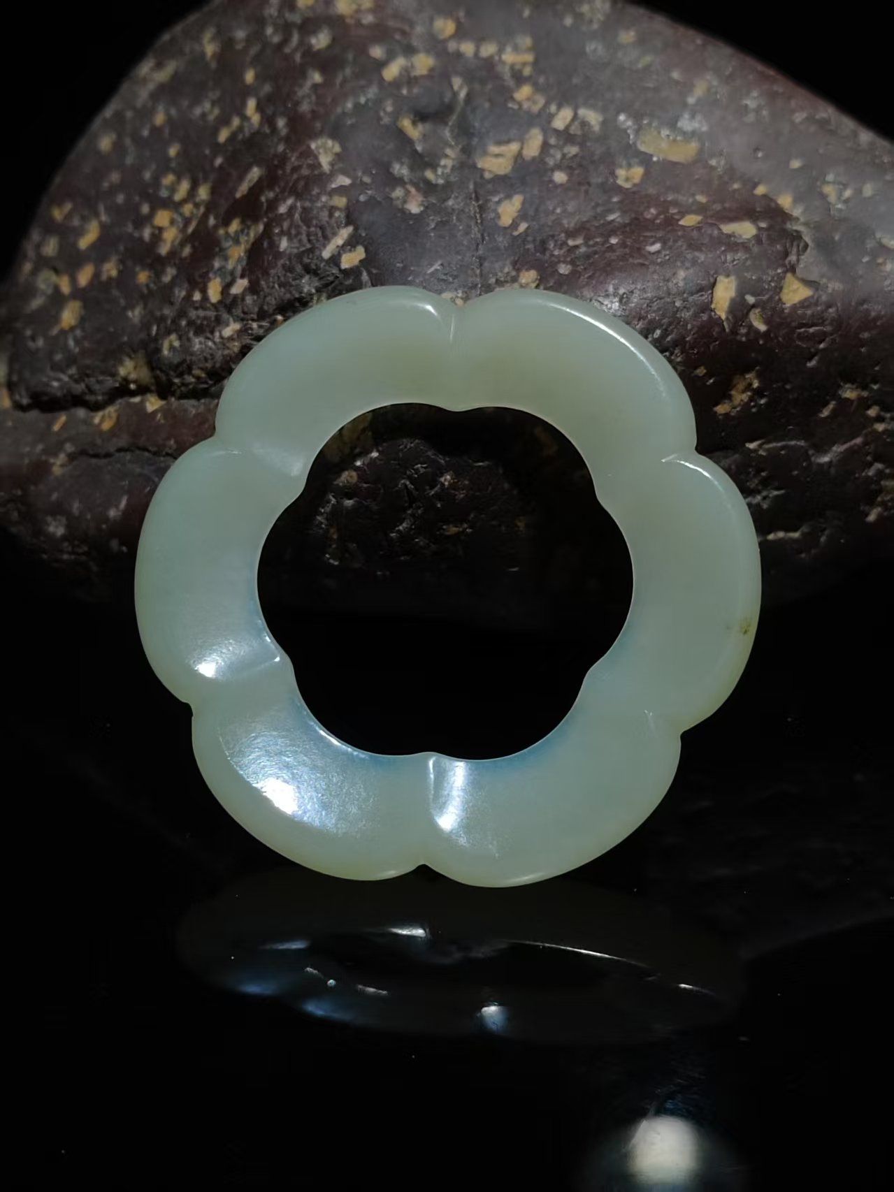 海棠环  和田玉气质时尚百搭