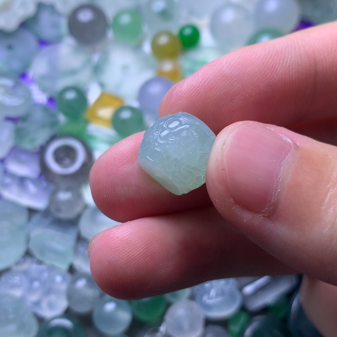 未镶嵌定制翡翠珠子
