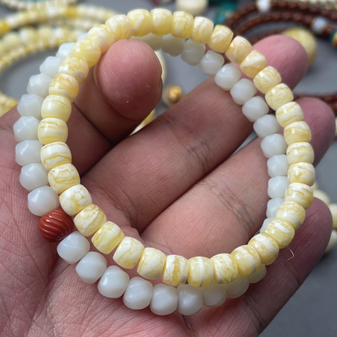 琥珀珠宝奇石未镶嵌180