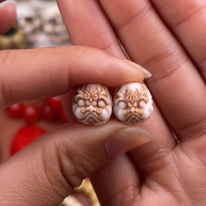 手串/手链驼骨雕刻鹿角12一对