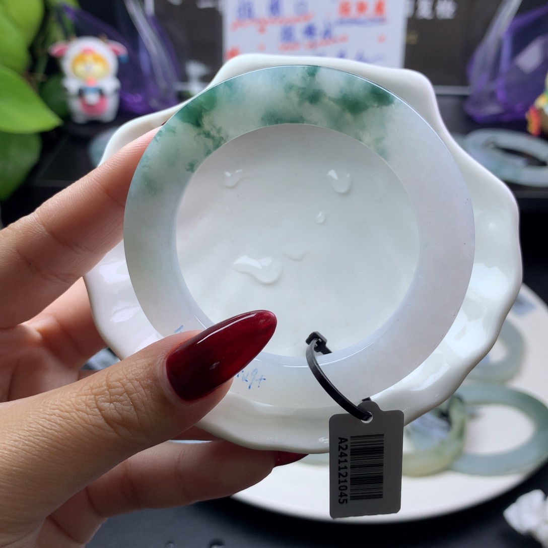 定制翡翠叮当镯未镶嵌49/57