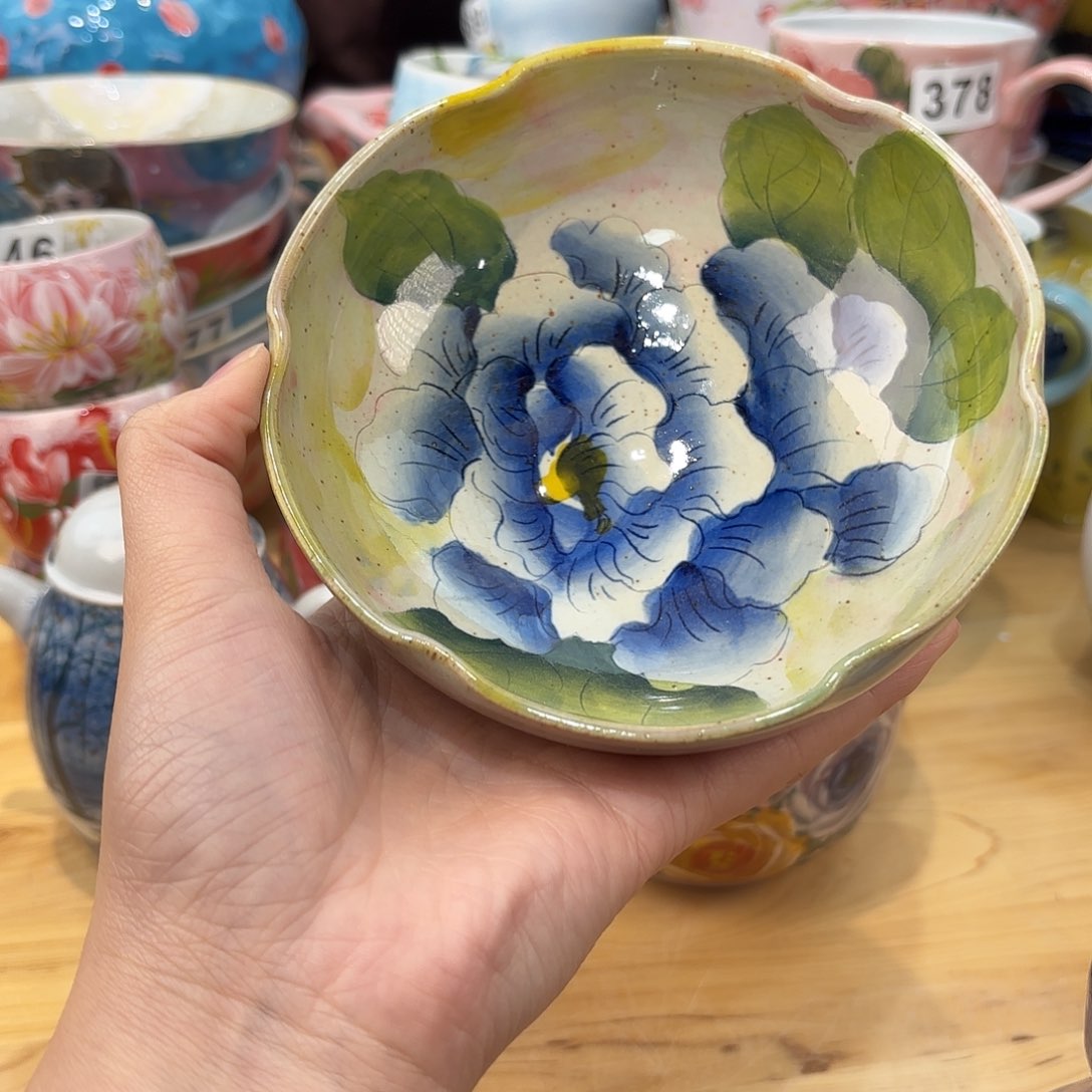 瓷片兔兔好可爱呀打
