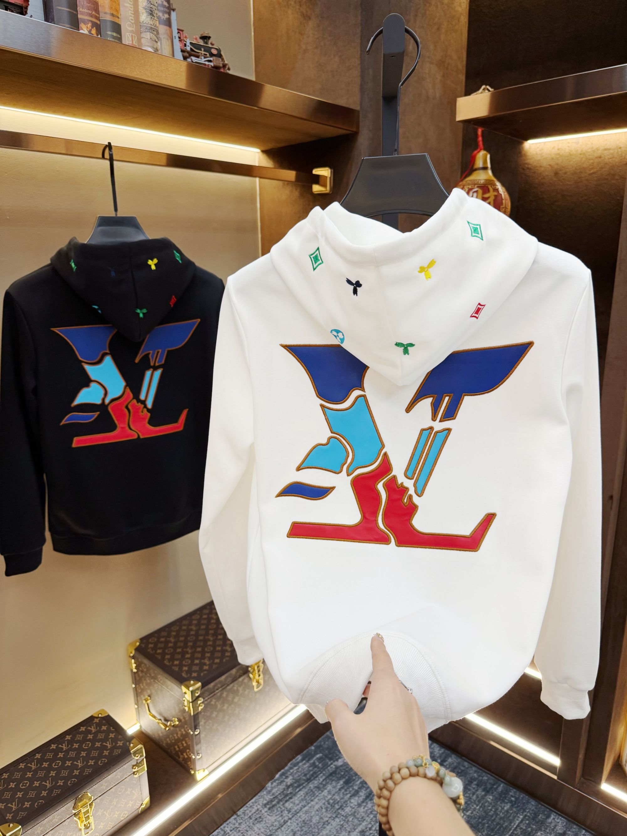 【加厚卫衣】新款炸街网红轻奢高级百搭修身刺绣连帽长袖卫衣9993