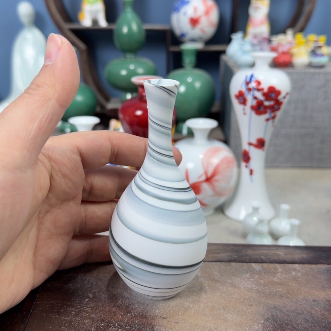 陶瓷手工小花器摆件