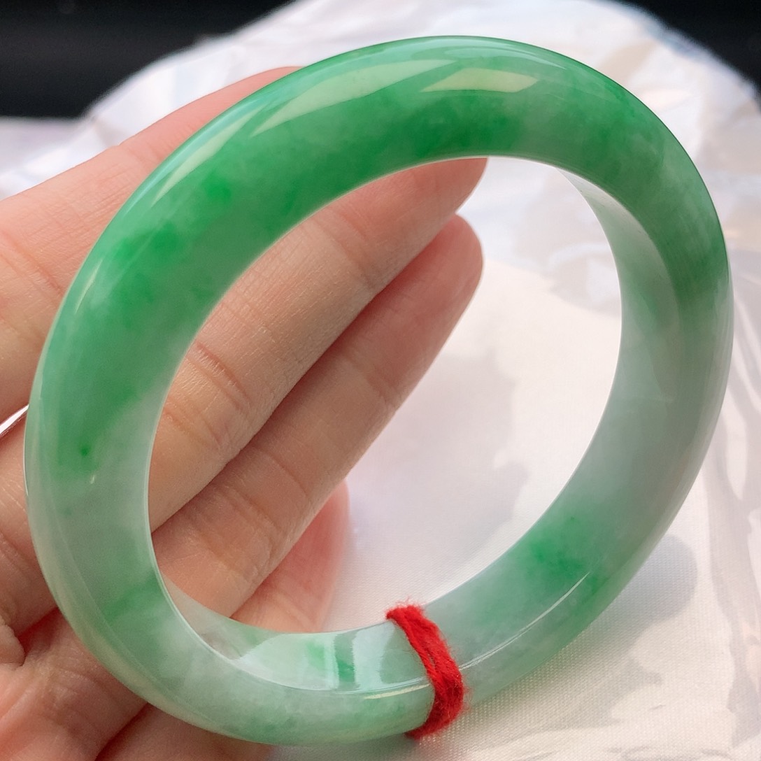 翡翠手镯未镶嵌55圈口882834