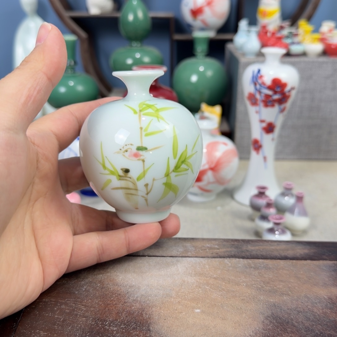 陶瓷手工小花器摆件
