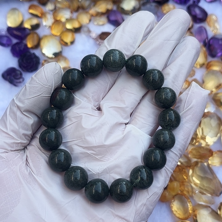 狗***蛋水晶吊坠(不含链)未镶嵌水晶