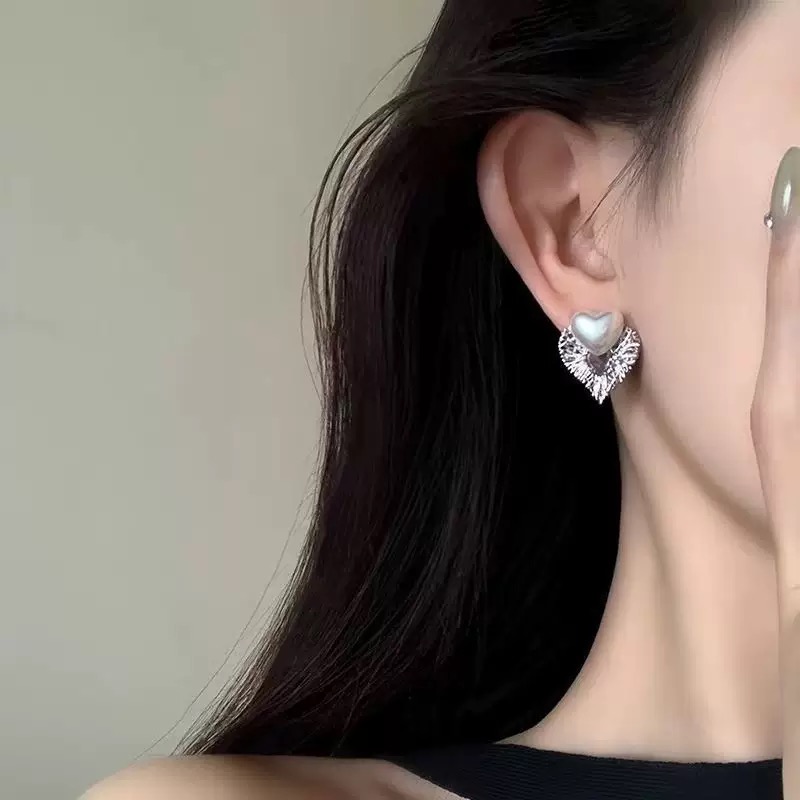 铜合金耳饰 A048 白色方形耳钉耳环时尚简约百搭春夏秋冬气质个性