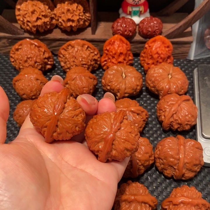 栋***把件文玩核桃40.2尺寸白狮子2181