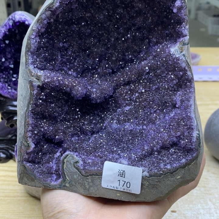 未镶嵌紫晶大型摆件（非配饰）