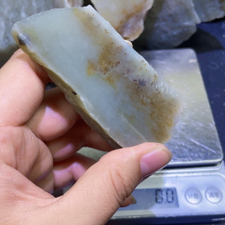 未镶嵌和田玉珠宝半成品