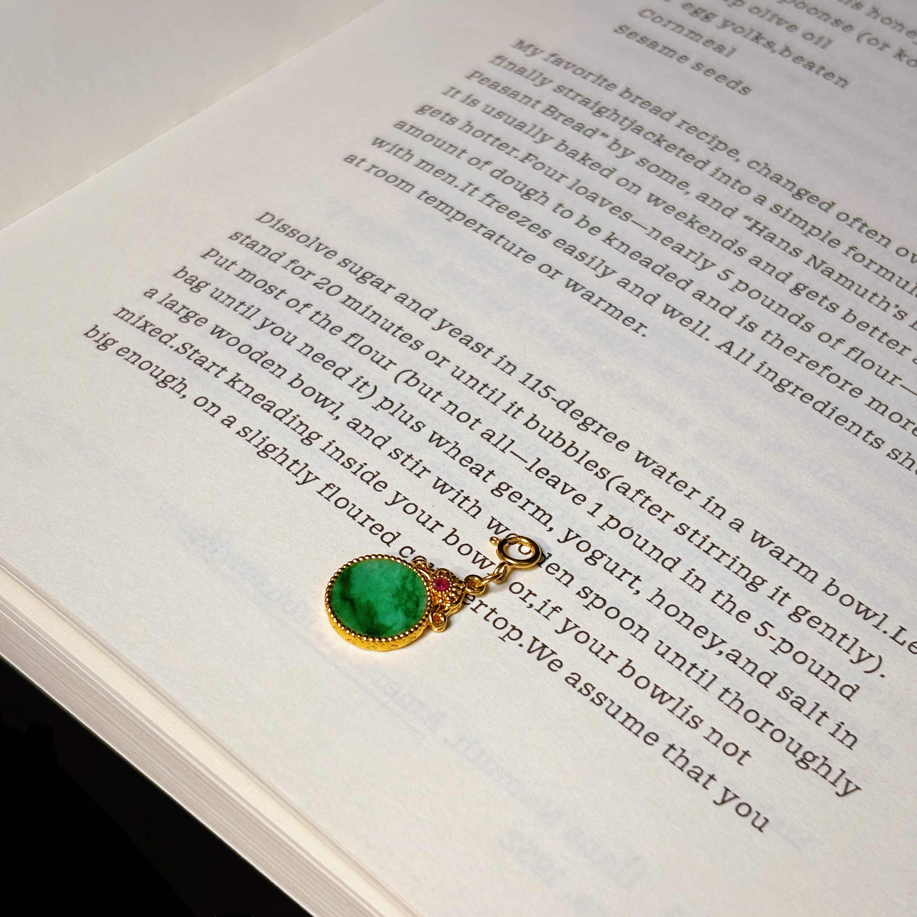 翡翠圆牌吊坠  18k金  2788  多样性发一件