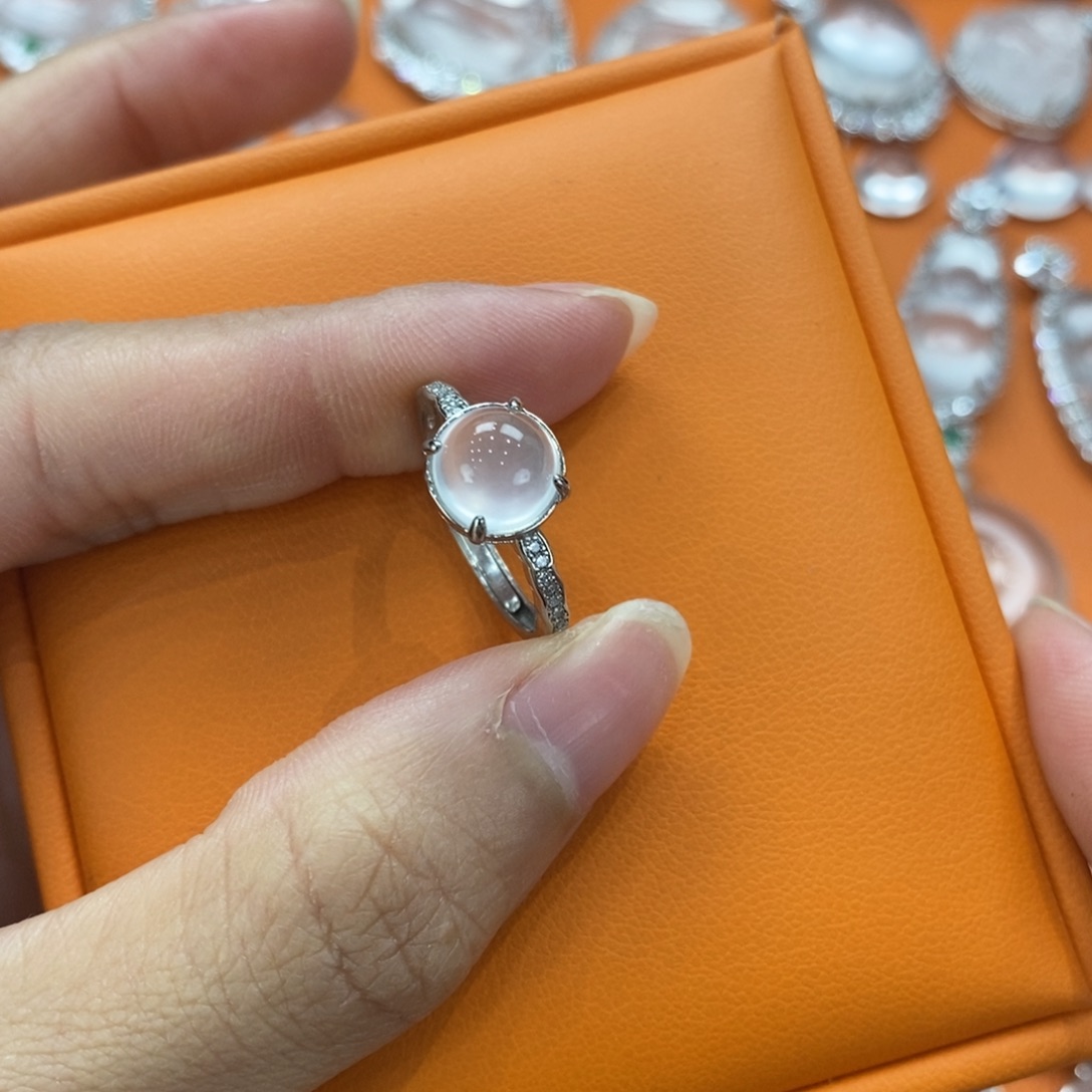 石英质玉吊坠(赠链)合金