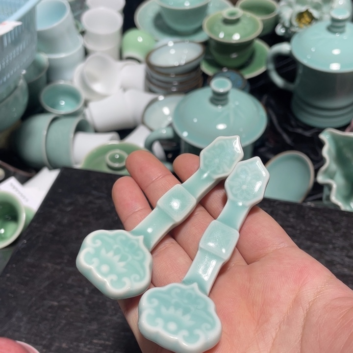 青瓷青瓷 青瓷青瓷 