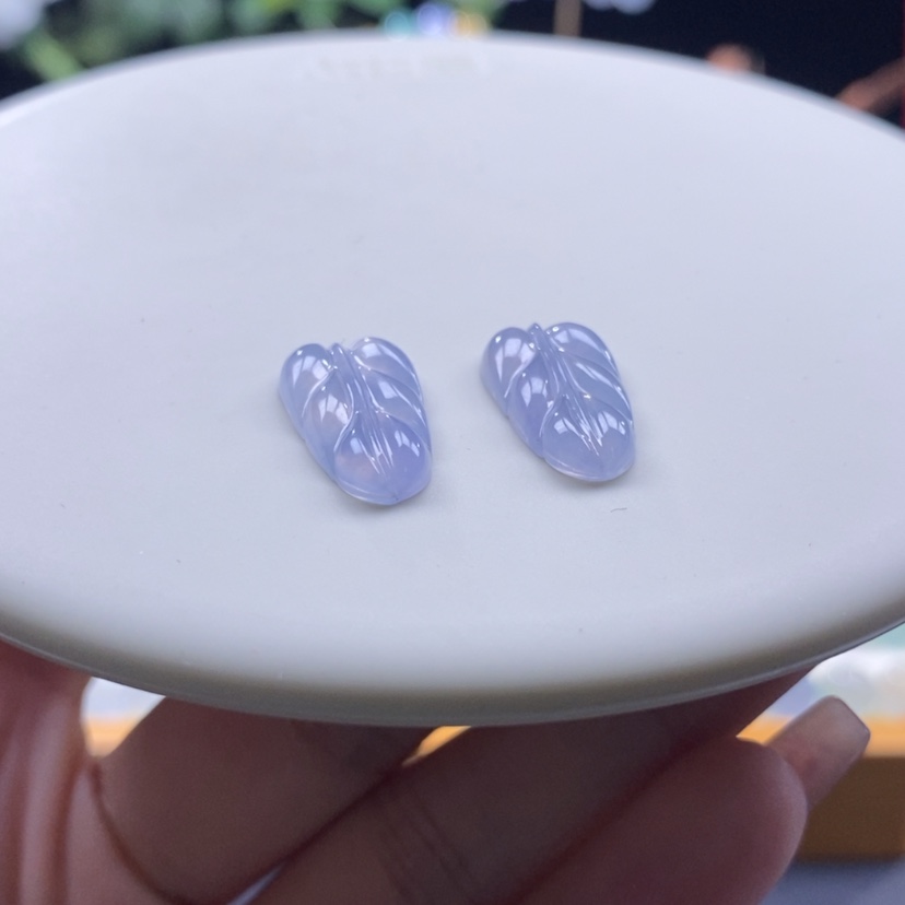 【闪购商品】翡翠颈饰未镶嵌冰紫树叶