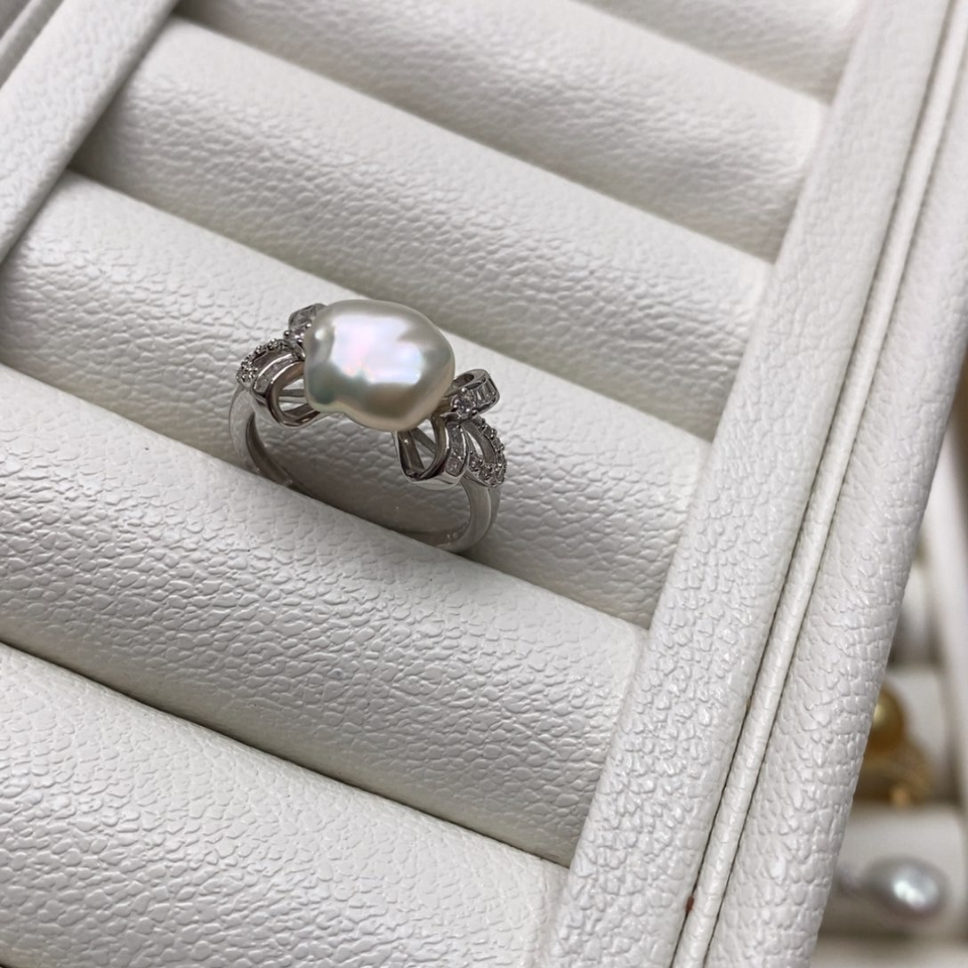淡水珍珠戒指银S925镶嵌极光淡水Keshi 