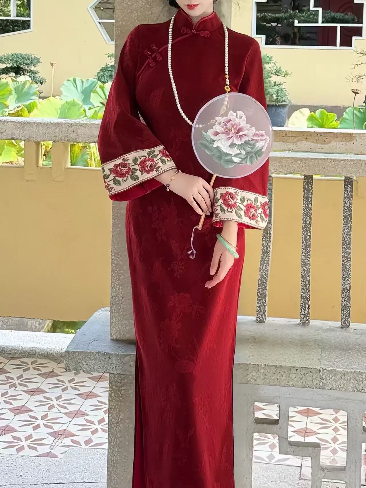 【红墙蝴蝶】自制新中式红色订婚刺绣旗袍敬酒服