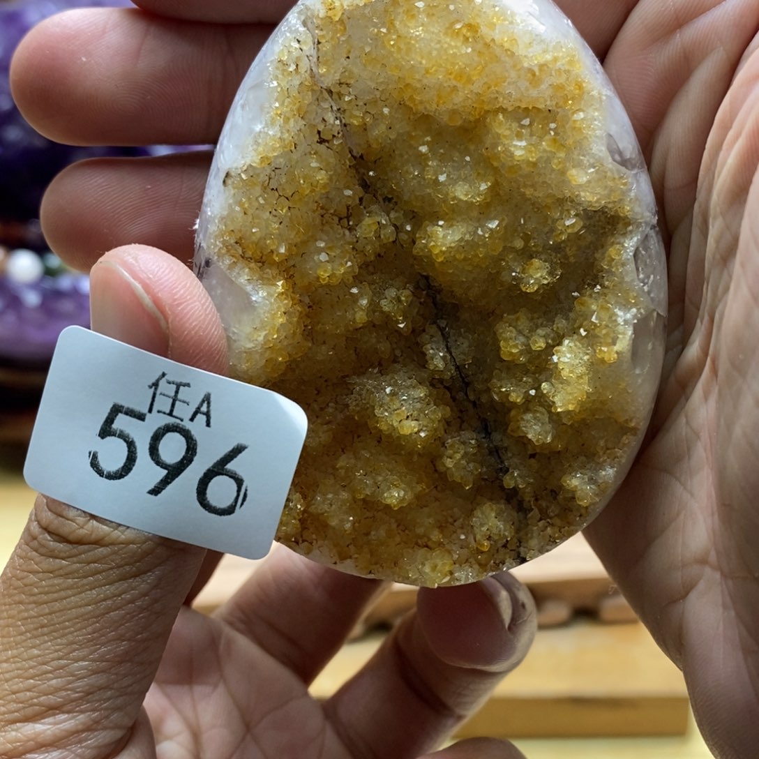 未镶嵌大型摆件（非配饰）水晶