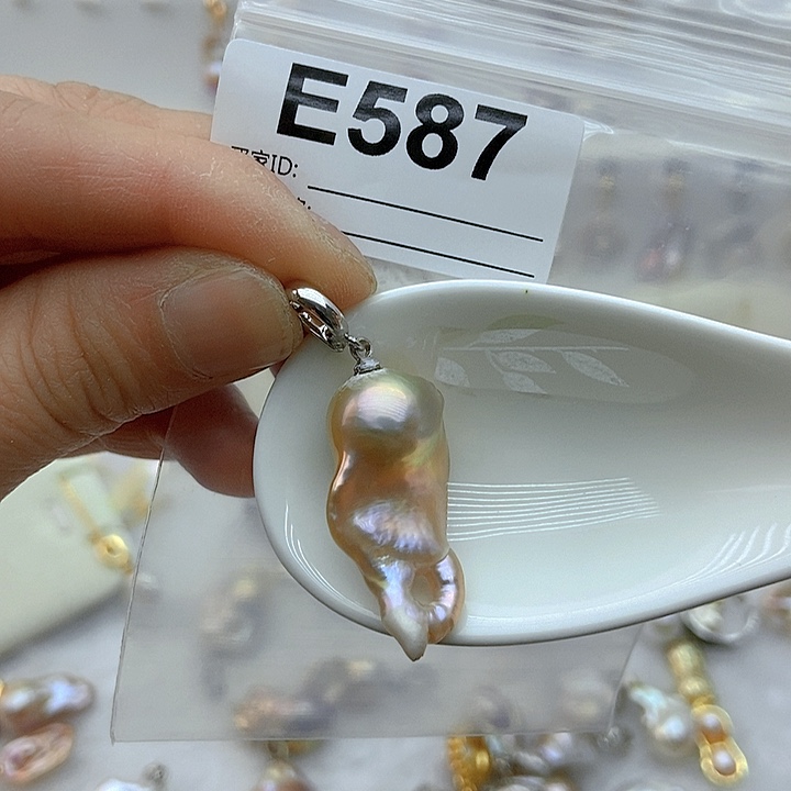 淡水珍珠颈饰银S925镶嵌