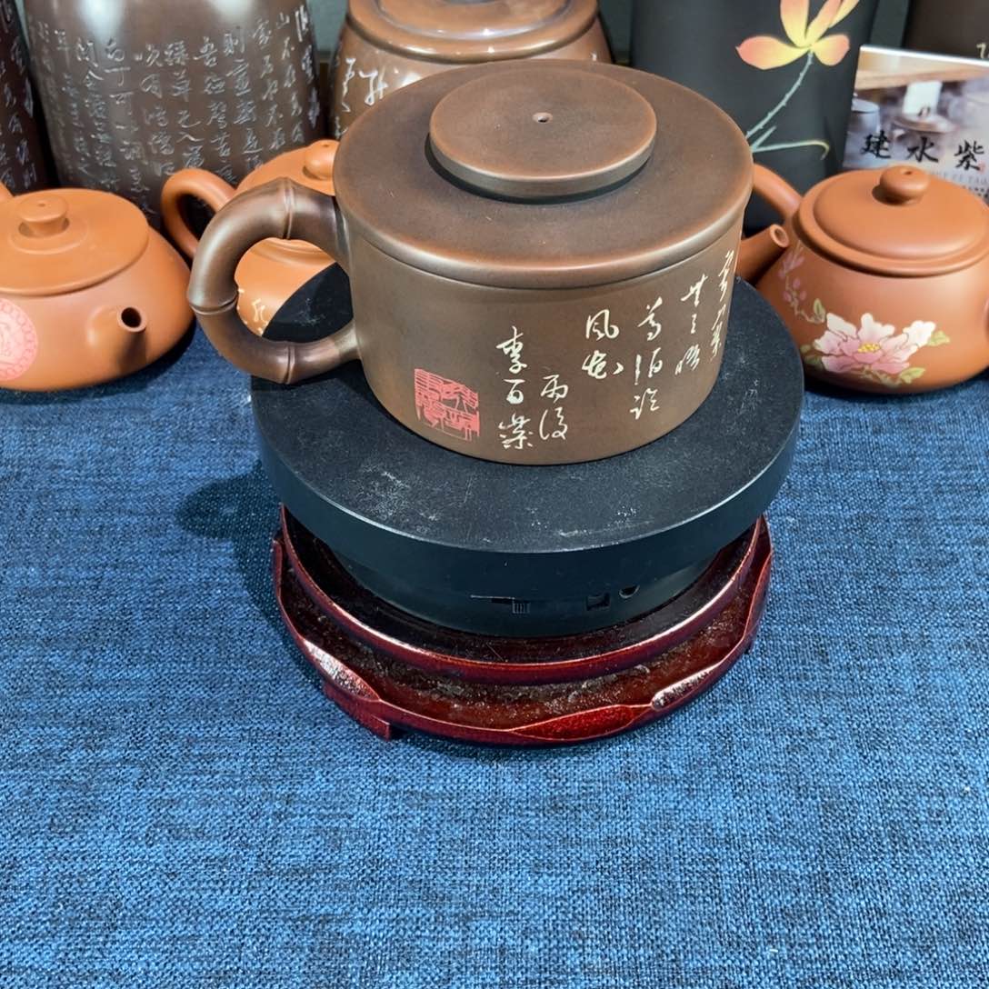1建水紫陶手工彩填办公杯200c