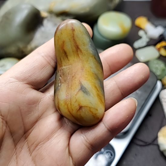 和田玉（糖玉）未镶嵌挂件