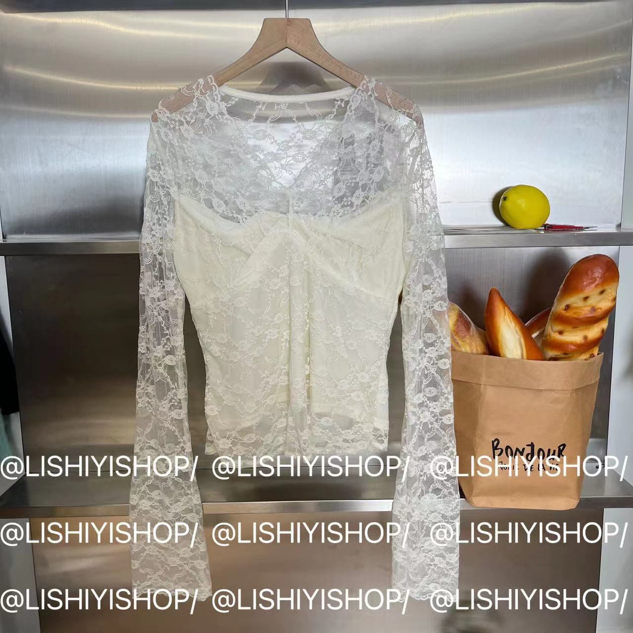 【李十一LISHIYI】法式V领蕾丝内搭上衣★2616